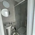 Lejlighed Town Centre Three Bedroom