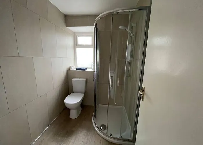 Town Centre Three Bedroom شقة ويستبورت